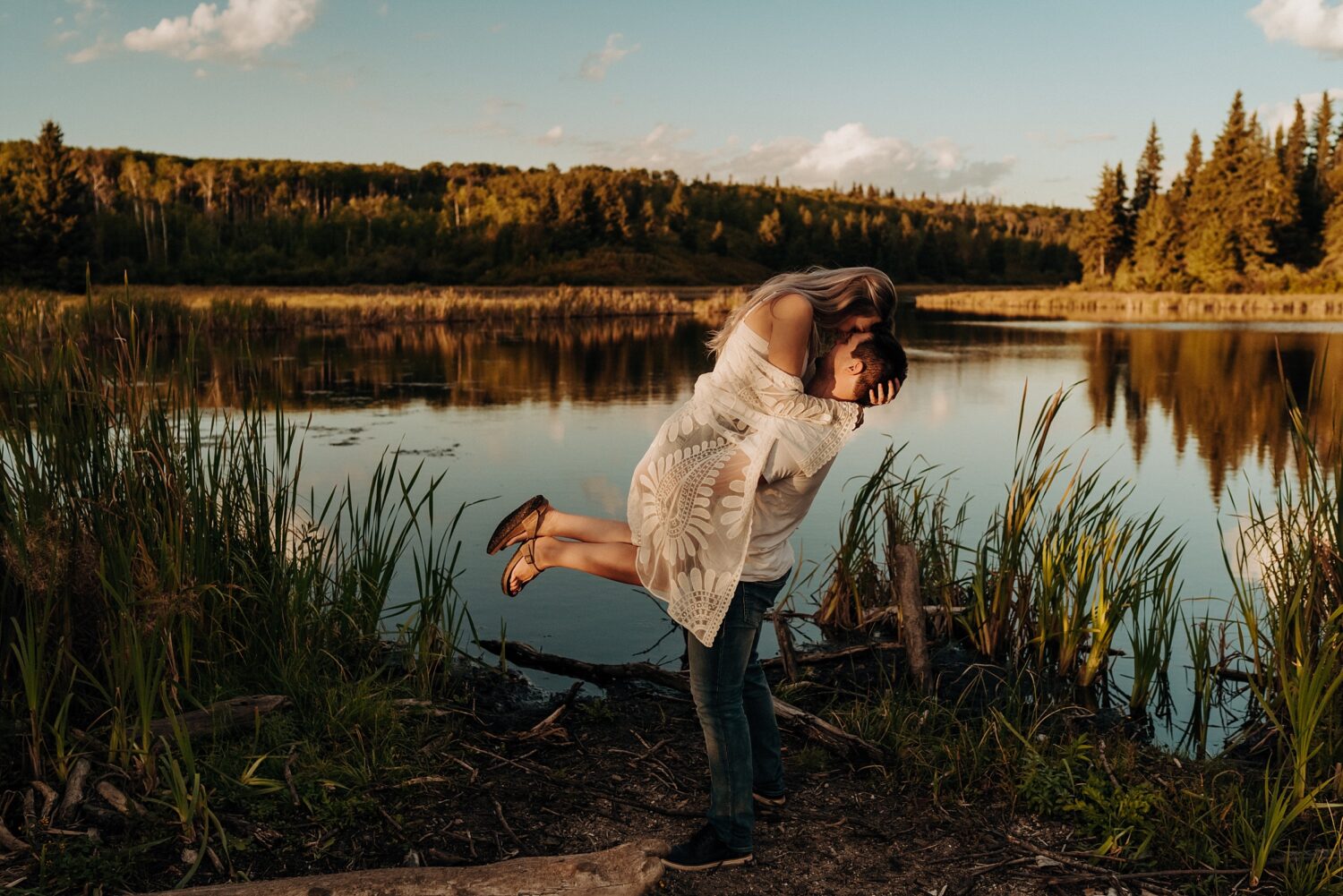 Cold Lake Couple's Photographer Shae & Riley